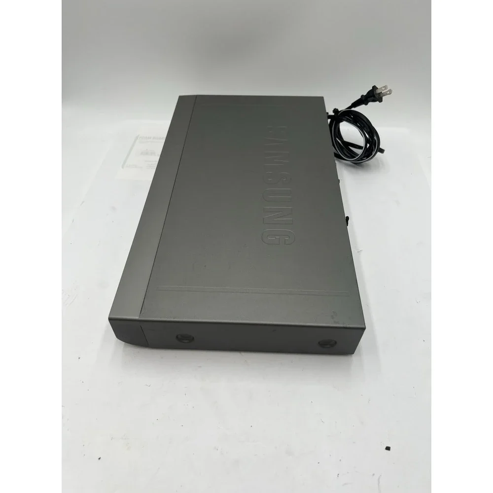Samsung DVD-P231 DVD Player Tested Working w/ Extra Long RCA AV Cable